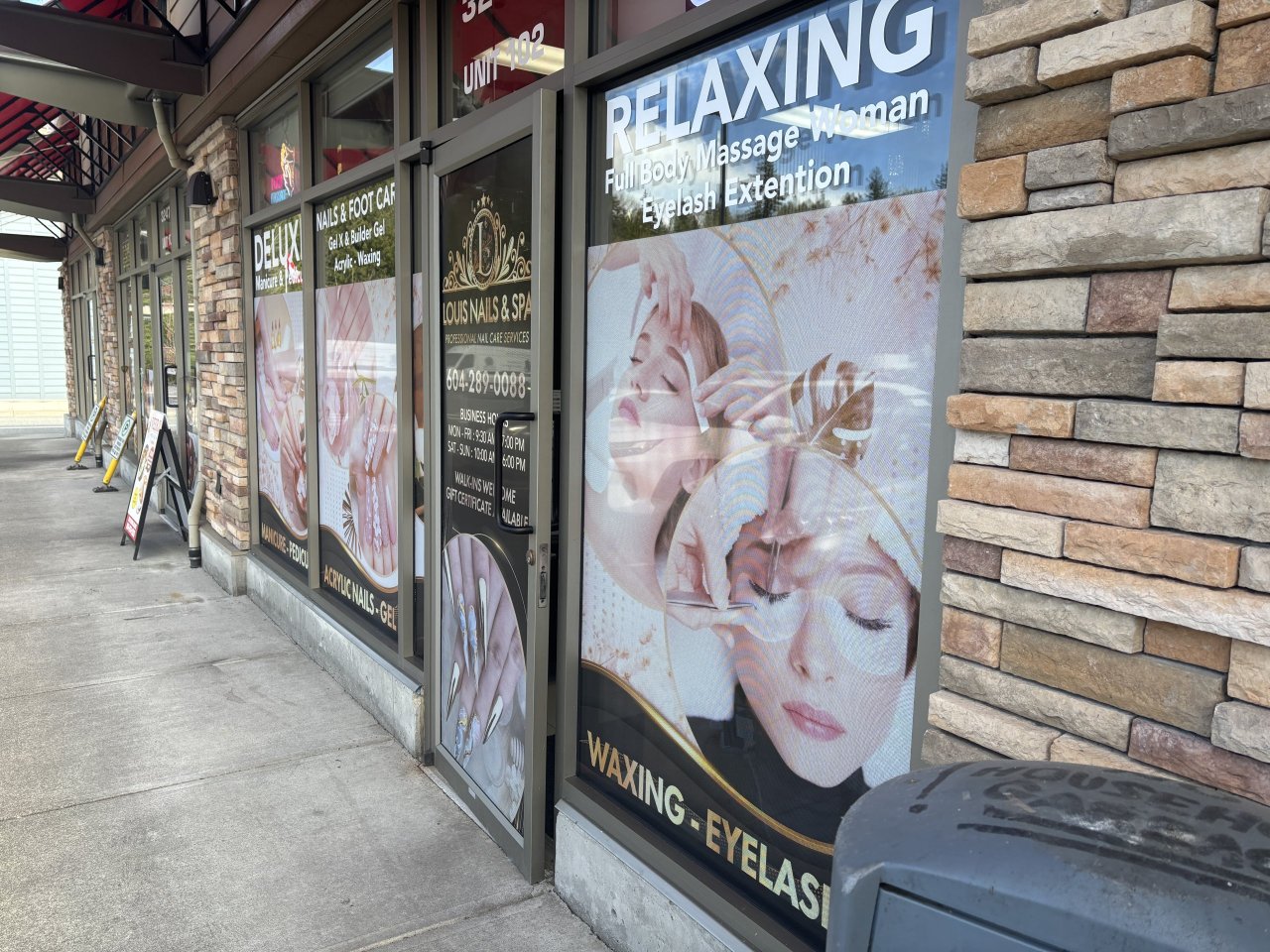 Complete Storefront Package for a nail salon